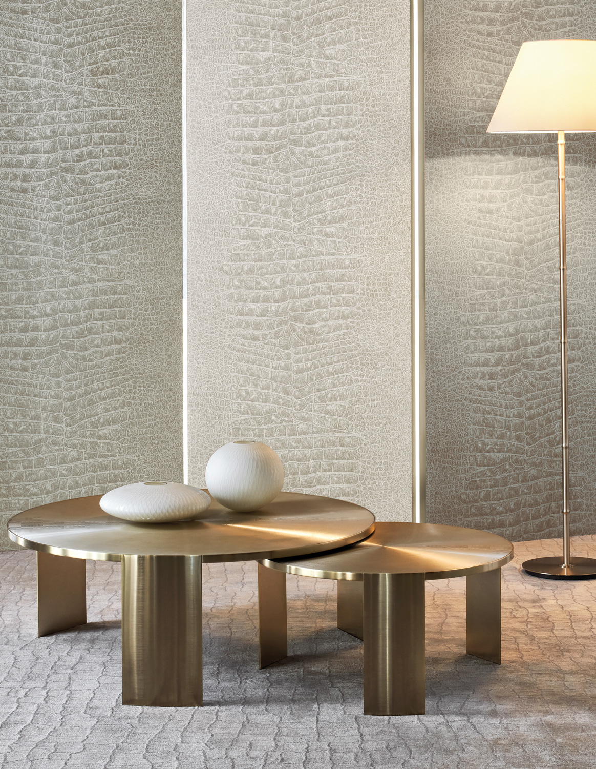 The new decorative wallpapers Jannelli&Volpi with Armani Casa